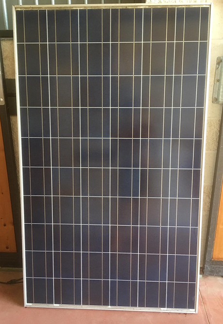 Pannelli fotovoltaici usati da 230 Watt made in Corea del Sud, modello SM-230PA8 in vendita